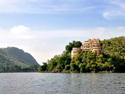 Siliserh Lake Palace